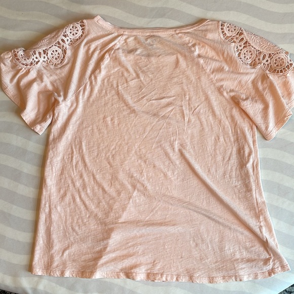 3/$18 Medium, LOFT SS/ Tank Blouse Bundle - Picture 3 of 8